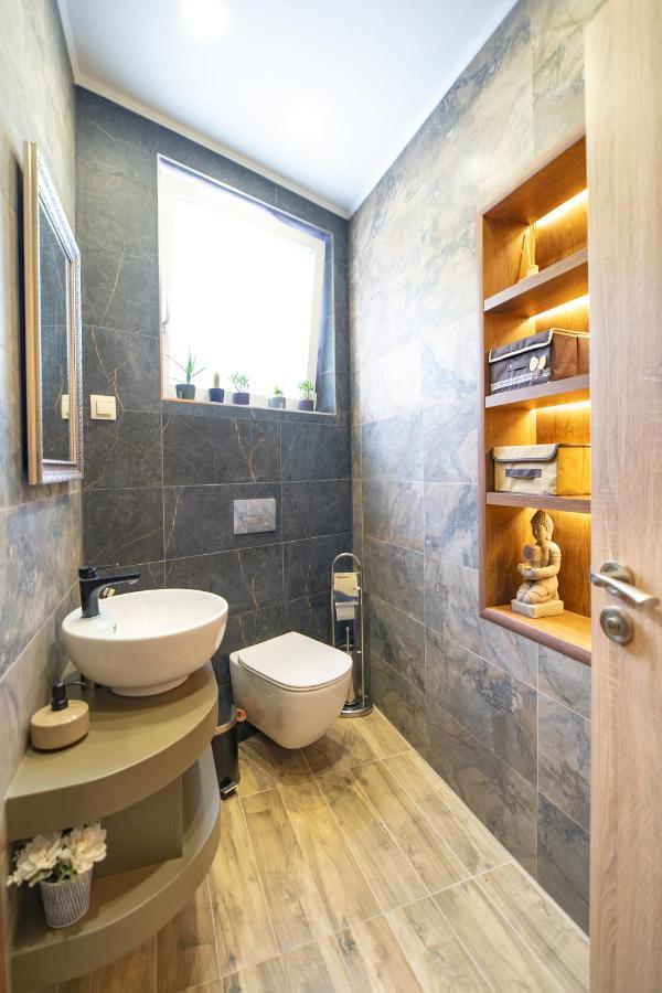 Marsy Apartment Sandanski Bagian luar foto